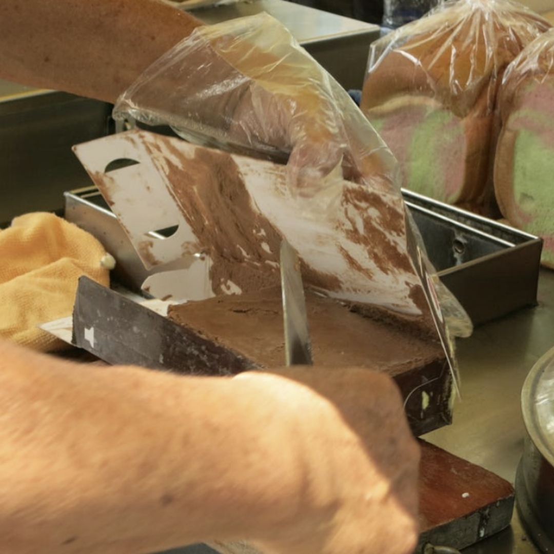 Ice Cream Live Station